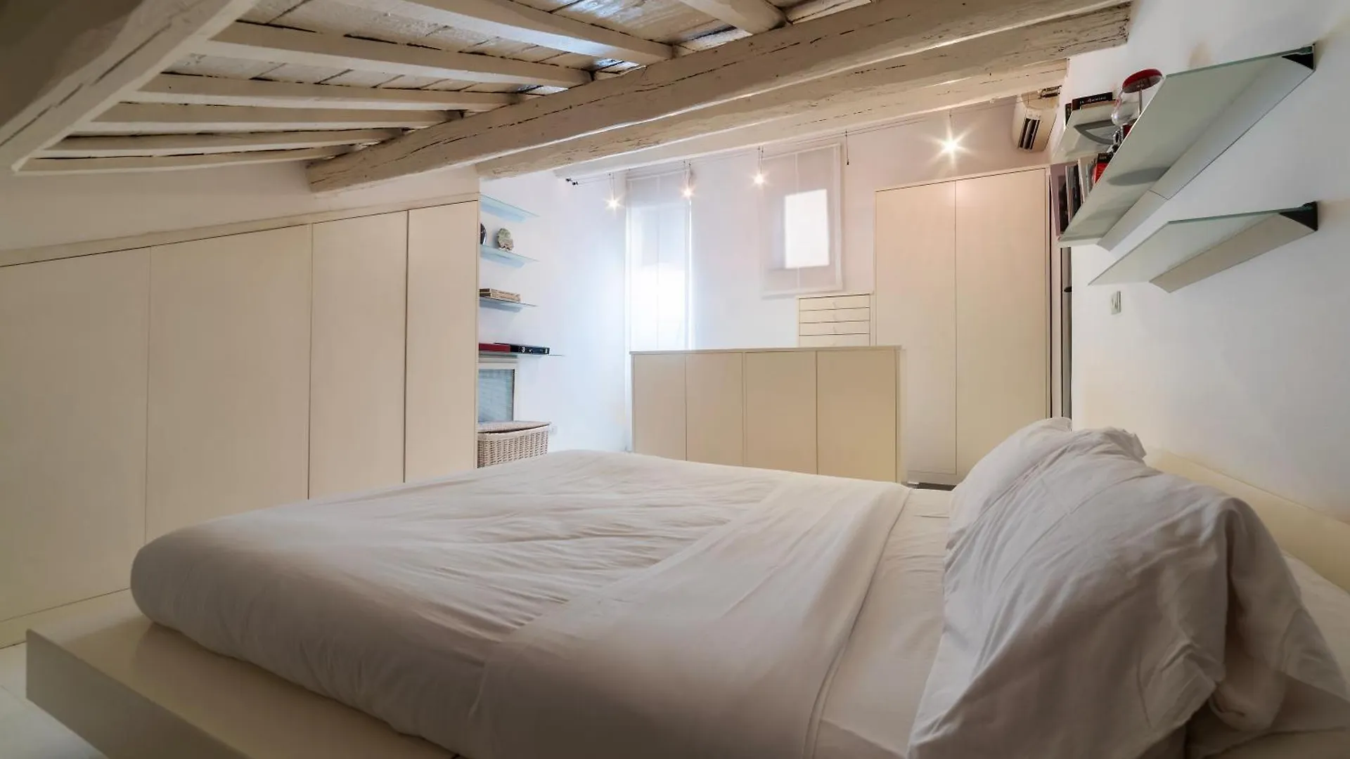 Cappellari 4 - Fromhometorome Rome