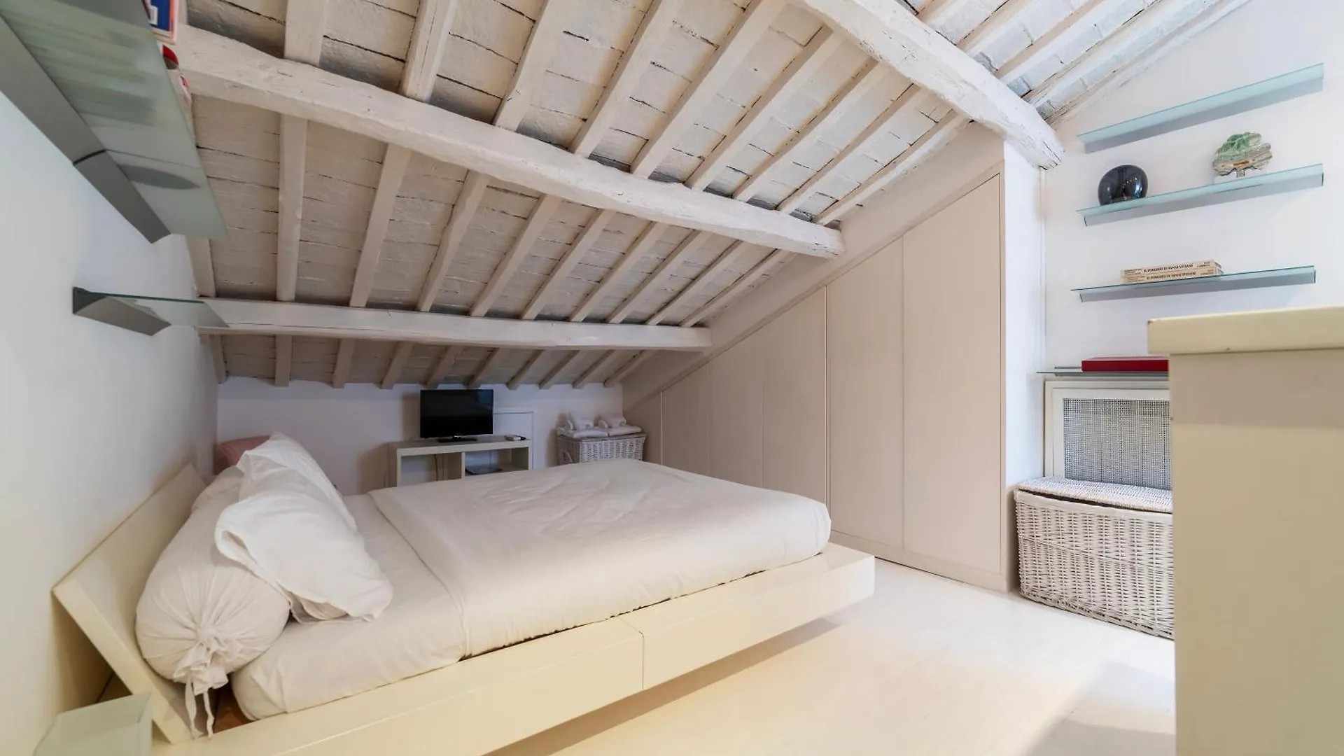 Apartment Cappellari 4 - Fromhometorome